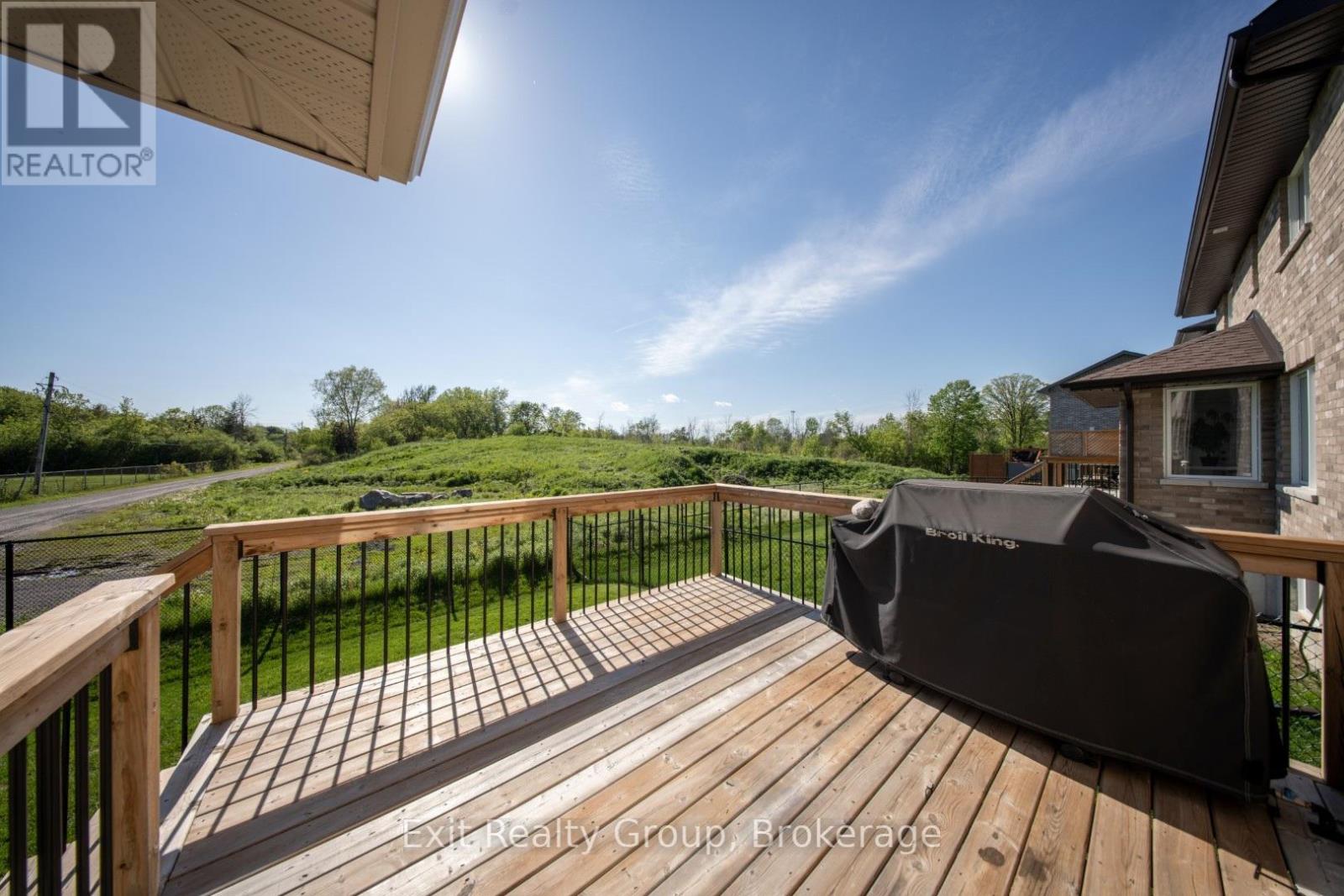 49 LANARK DRIVE - Image 34