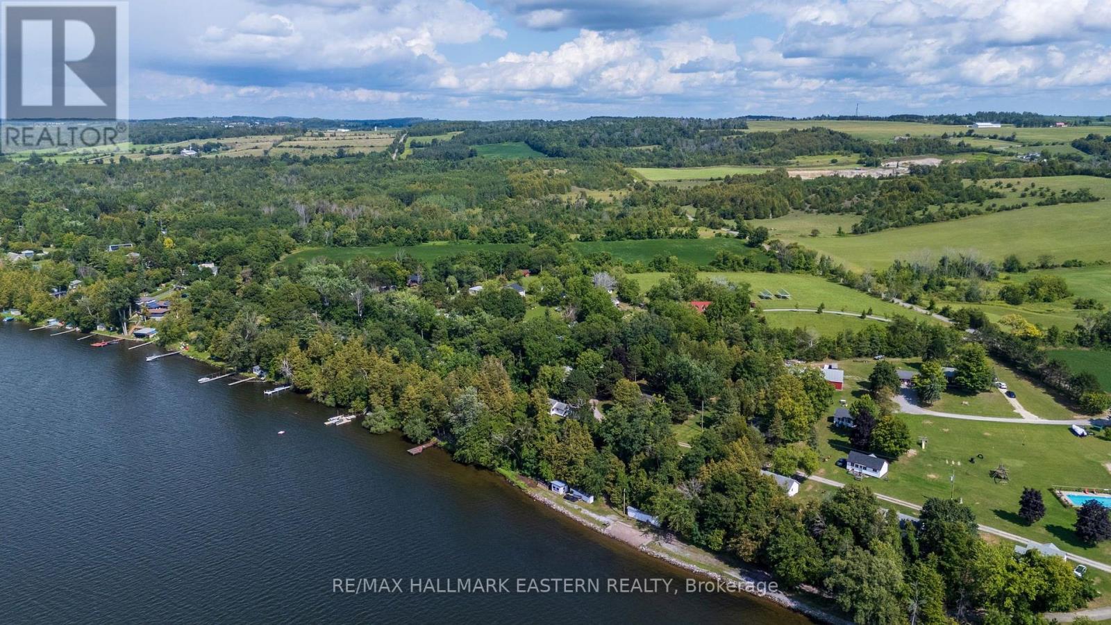#9 422 ISLAND VIEW ROAD - Image 38