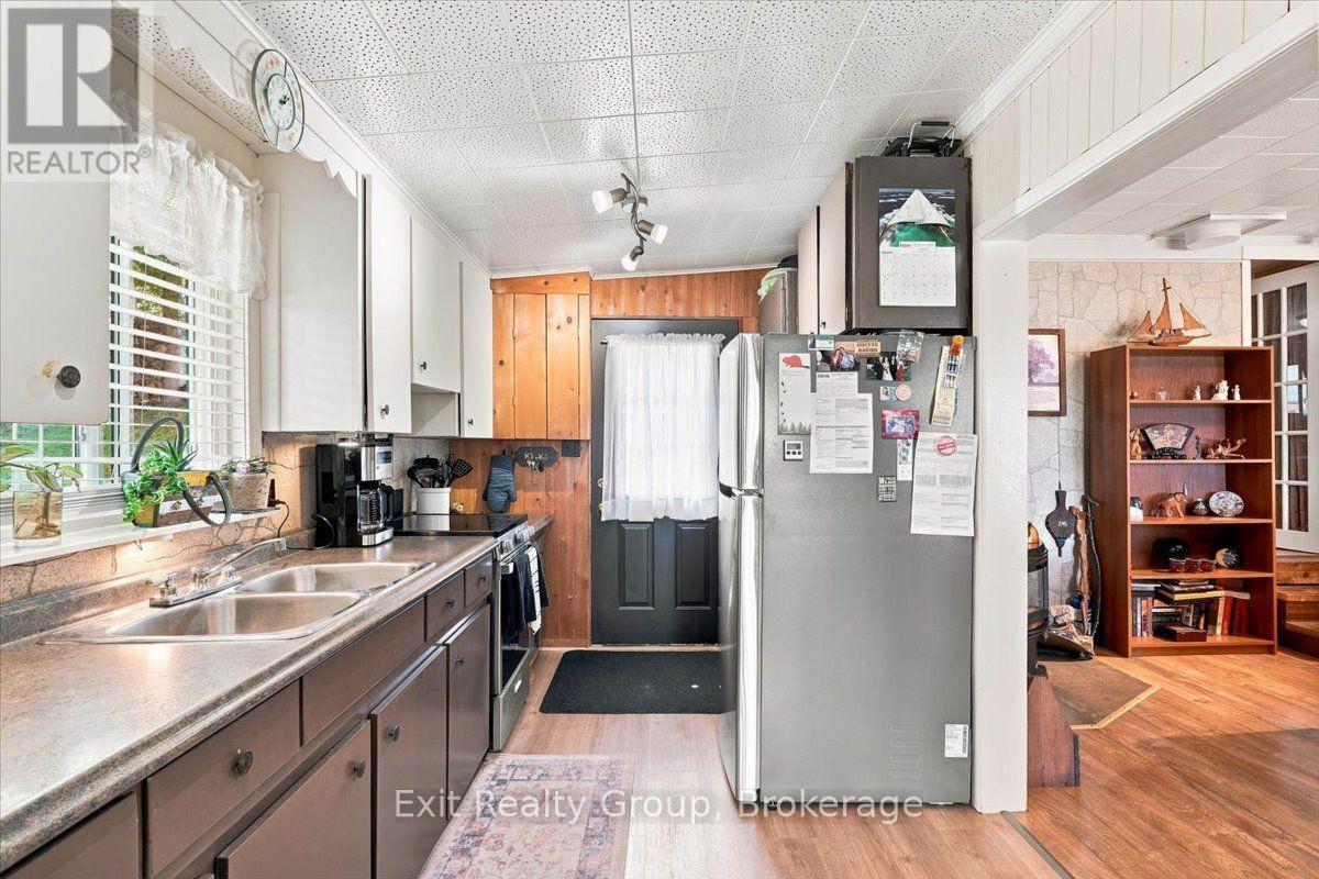 82 CANAL ROAD - Image 3