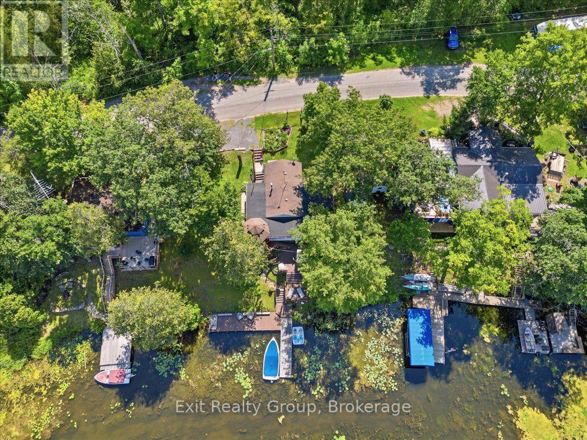 82 CANAL ROAD - Image 32
