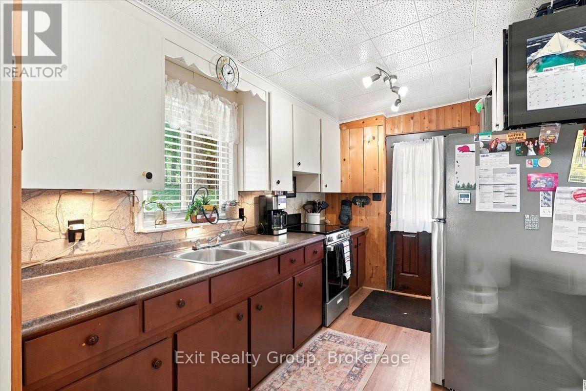 82 CANAL ROAD - Image 4