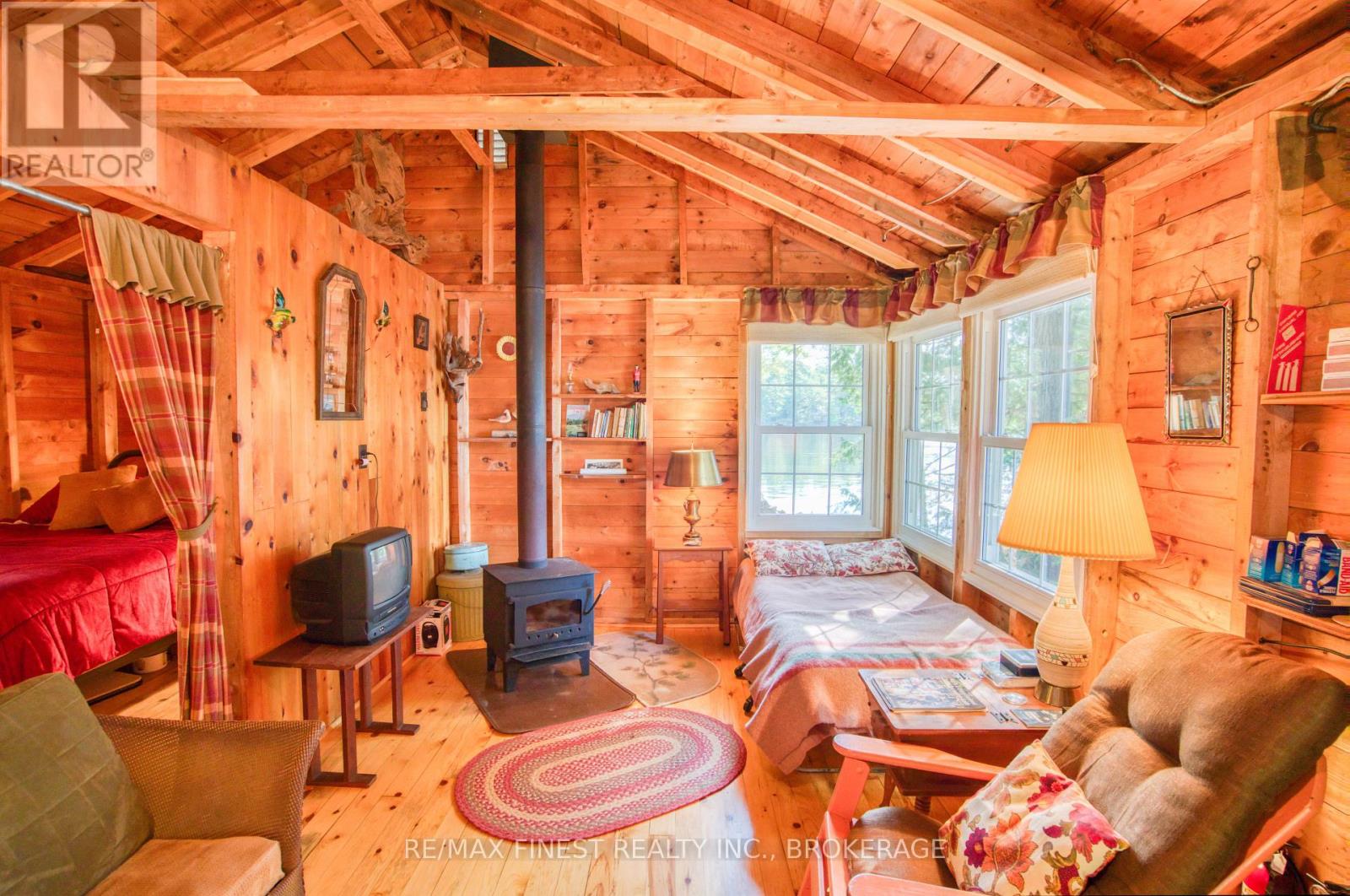 1041A GLASS LANE - 11