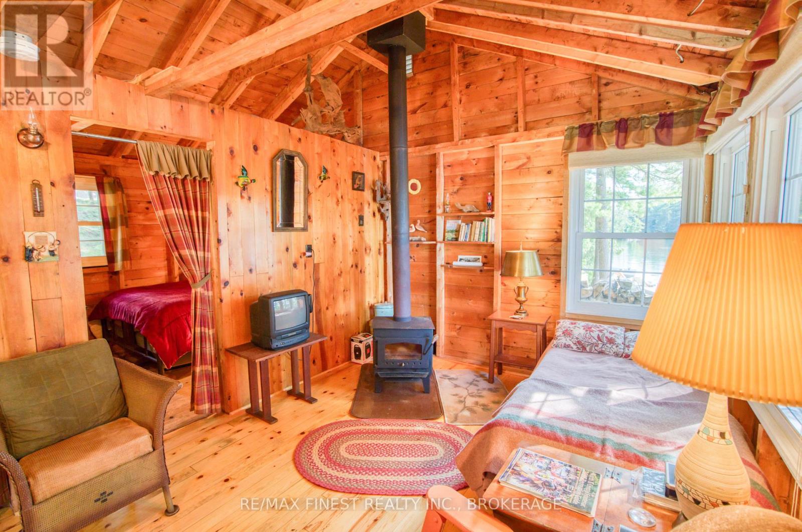 1041A GLASS LANE - 13
