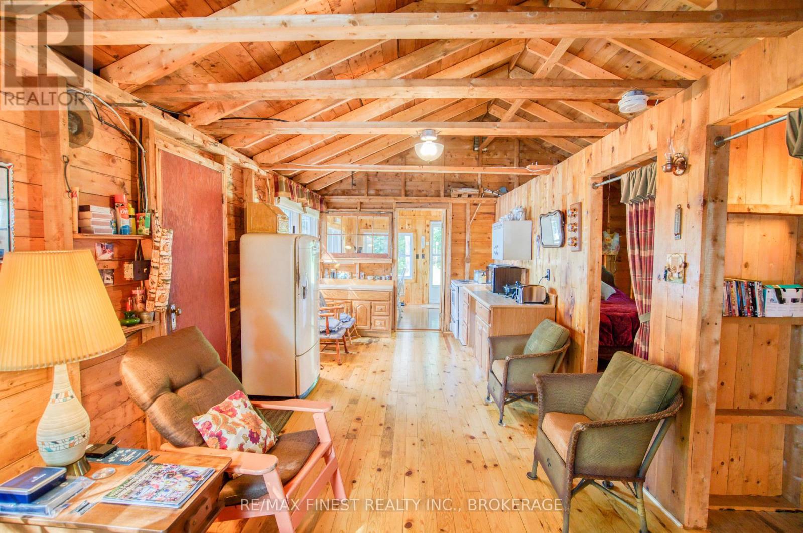 1041A GLASS LANE - 15