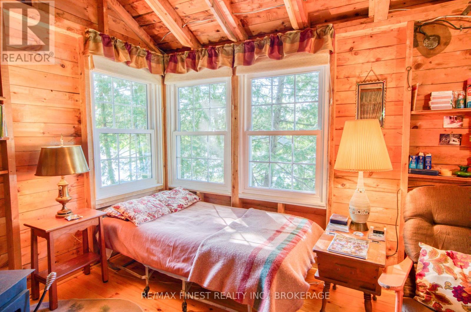 1041A GLASS LANE - Image 16