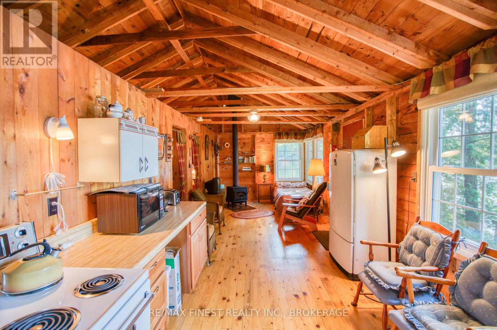 1041A GLASS LANE - 8