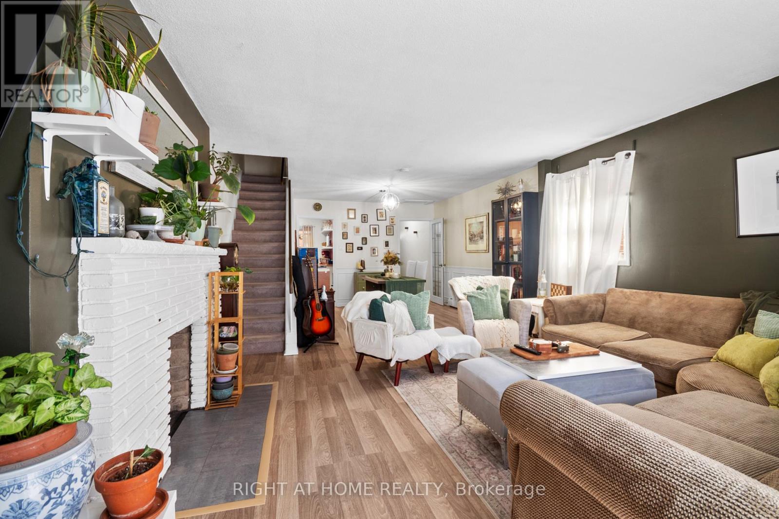 5 ARBOUR GLEN CRESCENT - 6