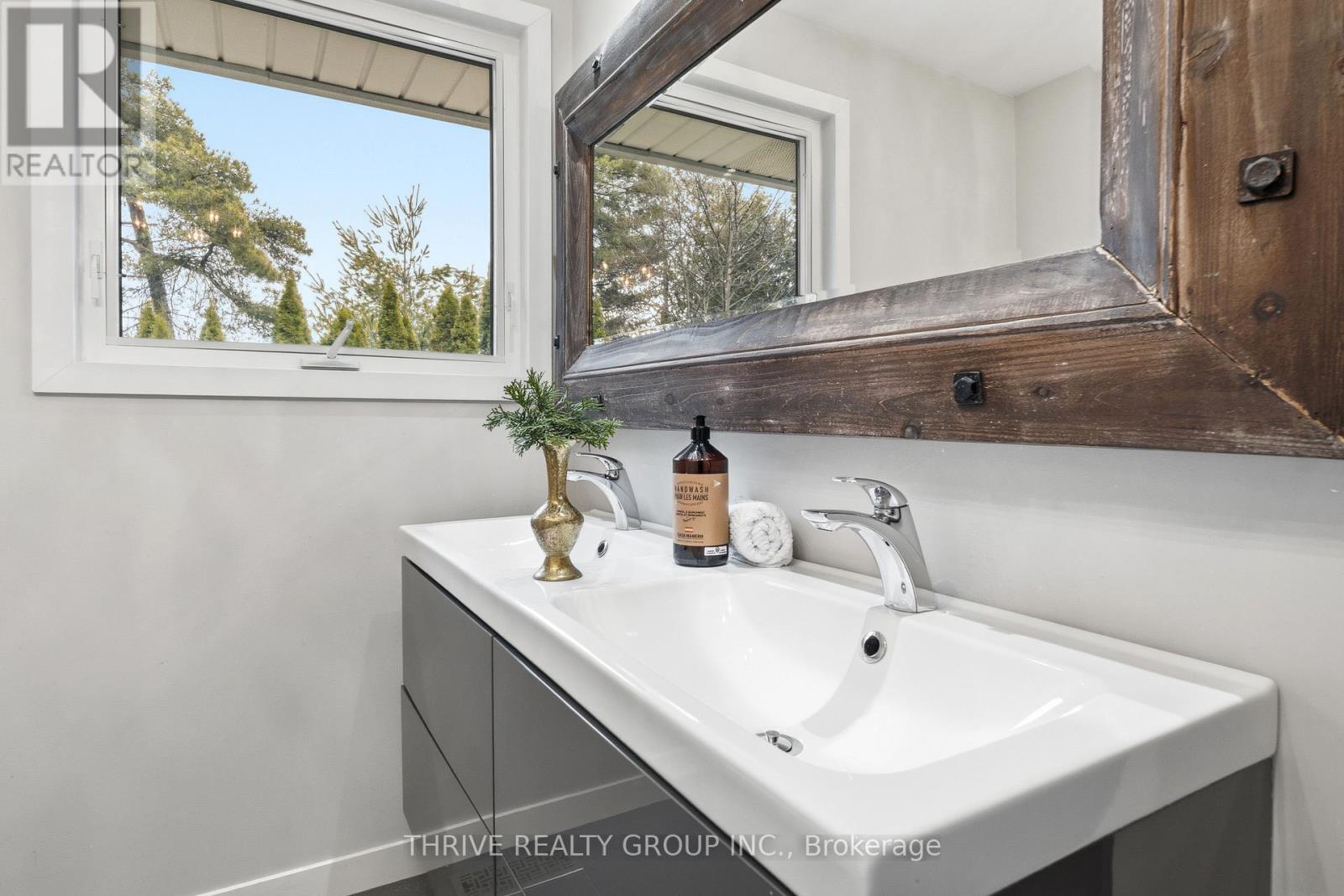 688 WESTMOUNT HILL DRIVE - Image 22
