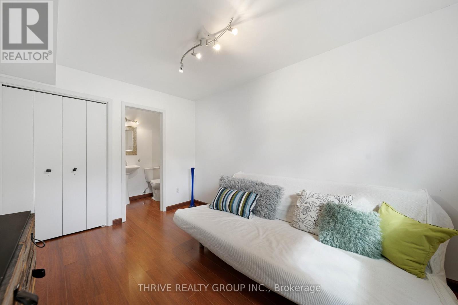 688 WESTMOUNT HILL DRIVE - Image 27
