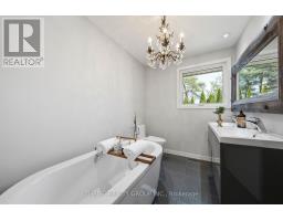 688 Westmount Hill Drive, London South, ON N6K1B2 Photo 19