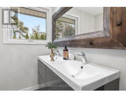 688 Westmount Hill Drive, London South, ON N6K1B2 Photo 22