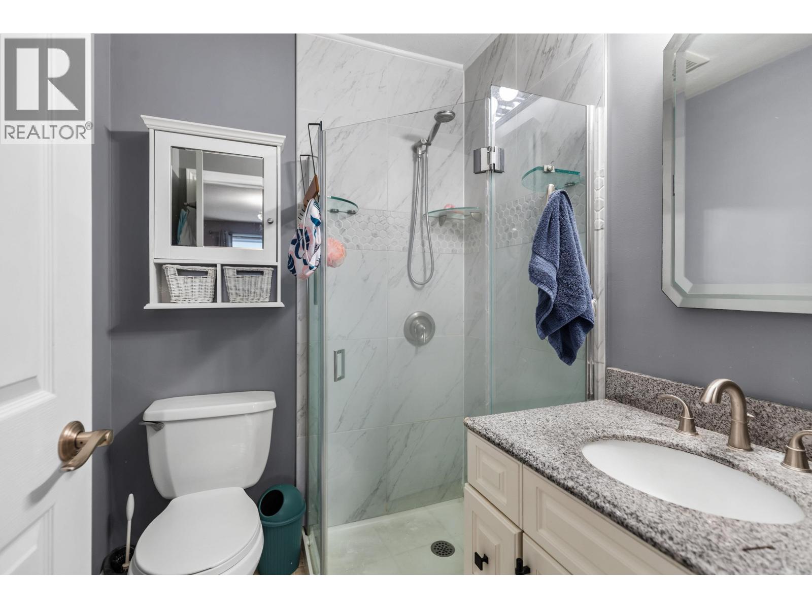 Photo 12 of 33 — 3004 SETON CRESCENT · Prince George, BC