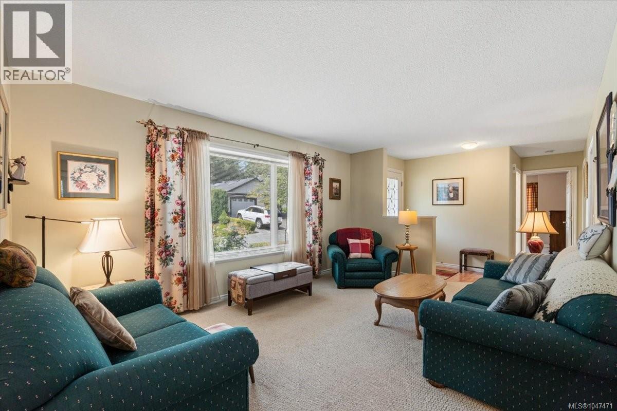 4065 Magnolia Dr, Nanaimo