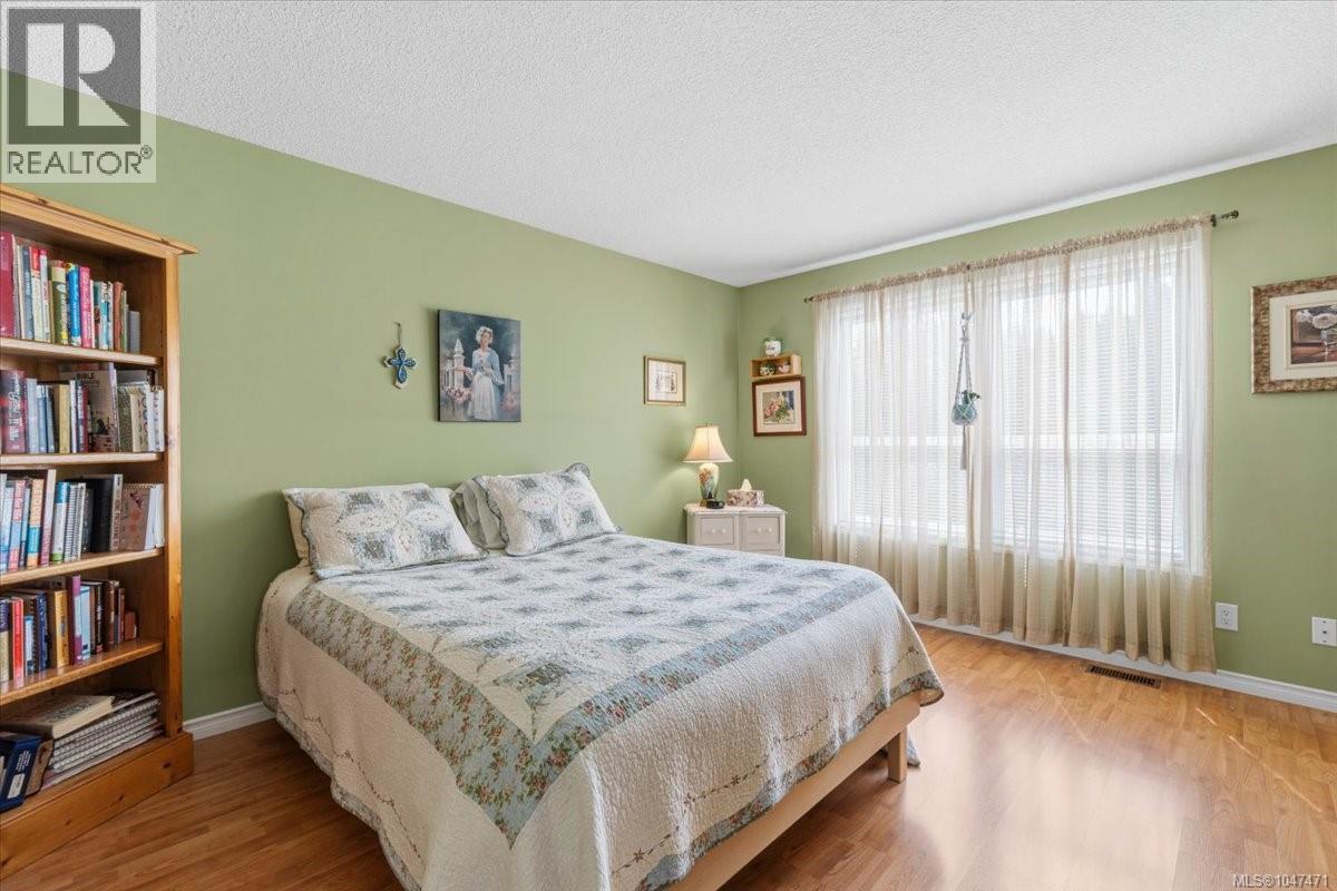 4065 Magnolia Dr, Nanaimo