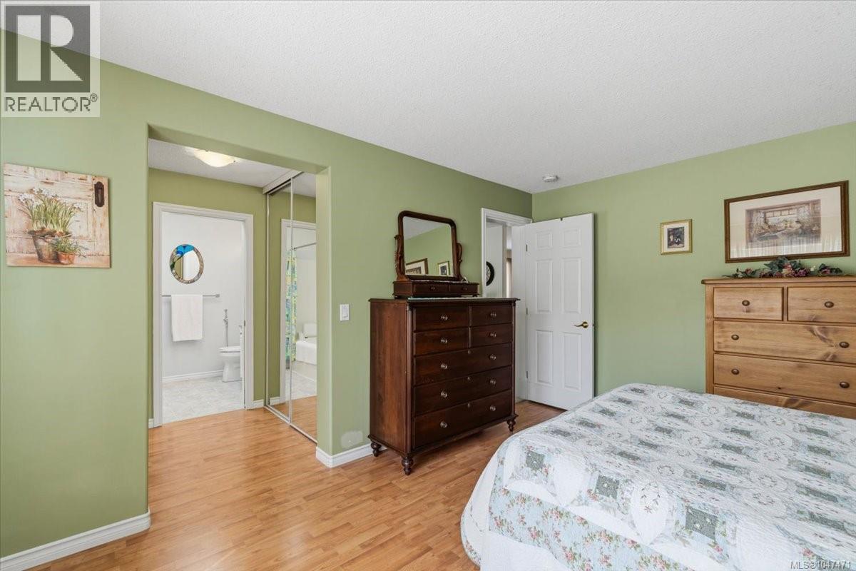 4065 Magnolia Dr, Nanaimo