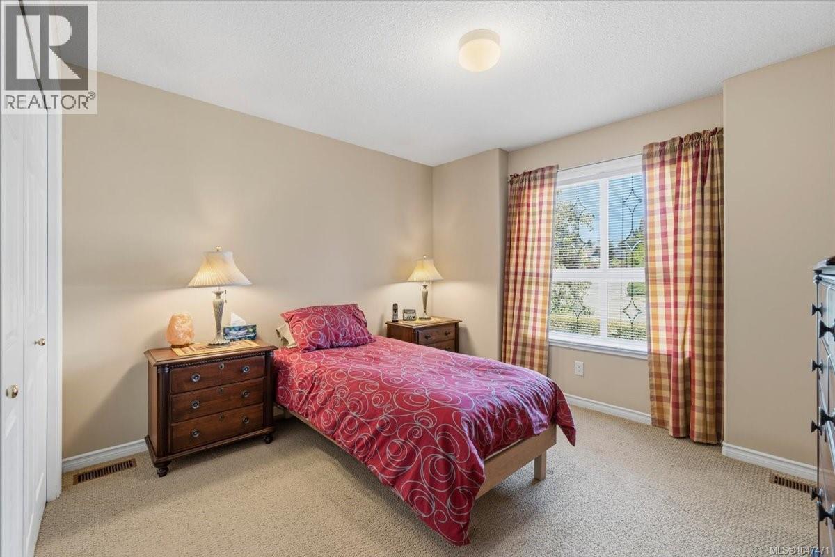 4065 Magnolia Dr, Nanaimo