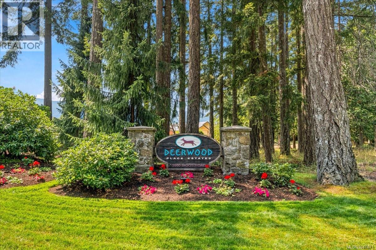 4065 Magnolia Dr, Nanaimo