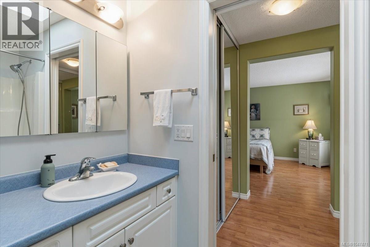 4065 Magnolia Dr, Nanaimo