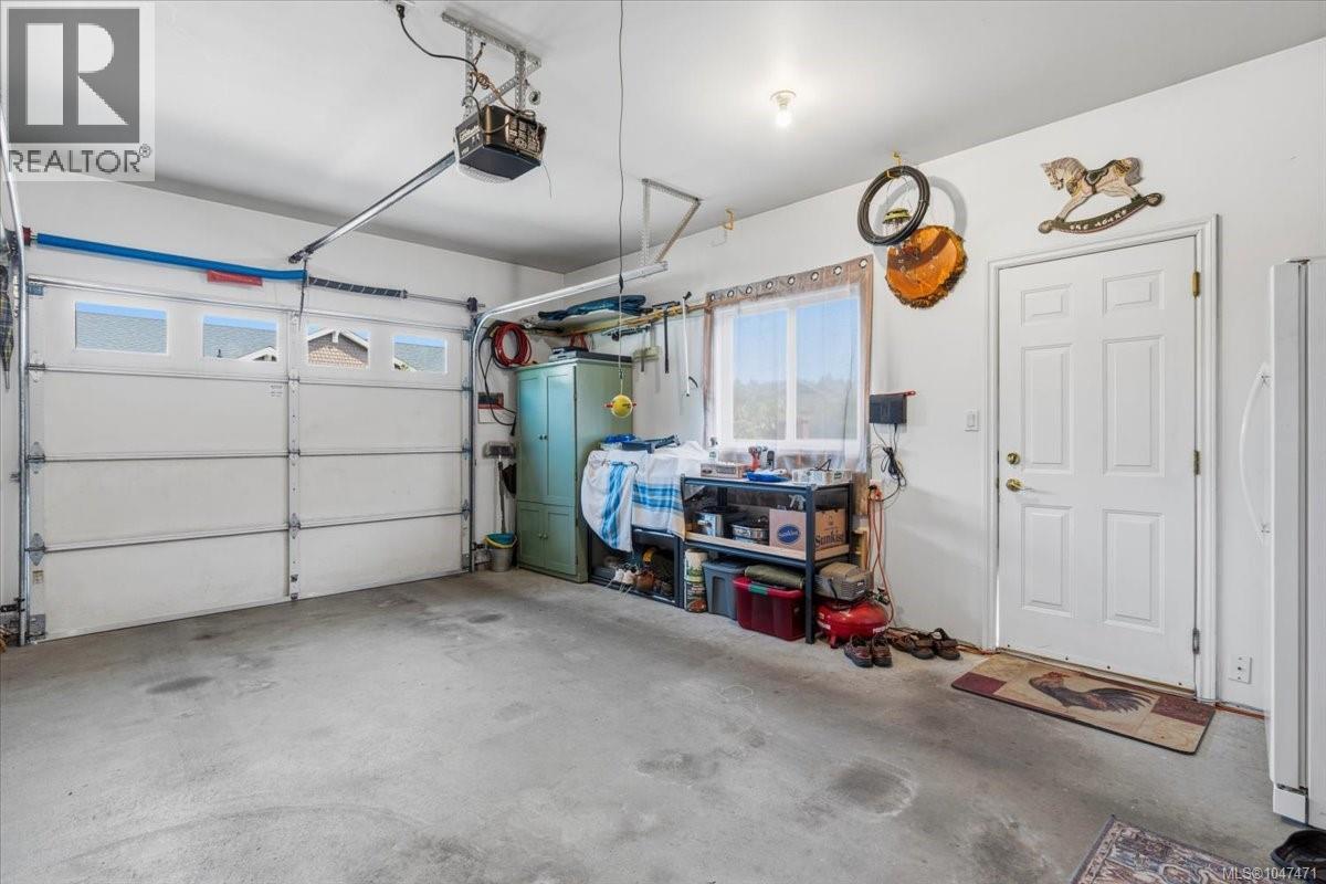 4065 Magnolia Dr, Nanaimo