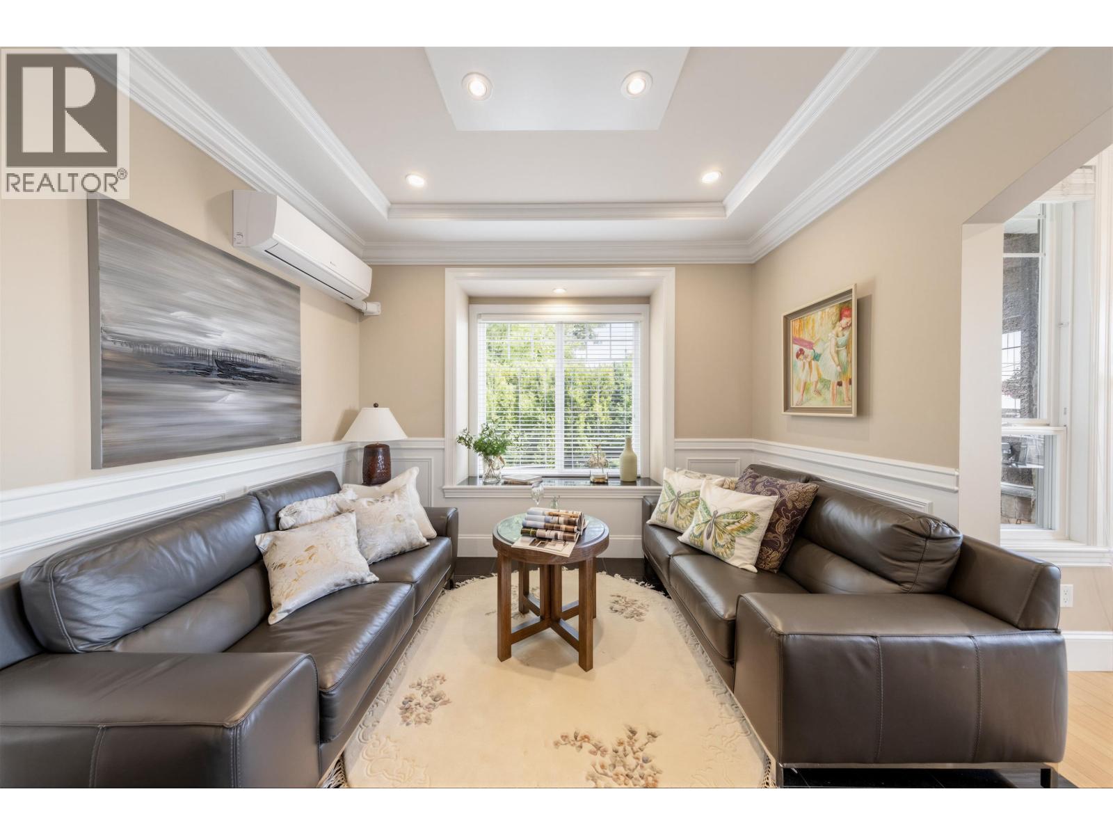 6087 MCKEE STREET, Burnaby