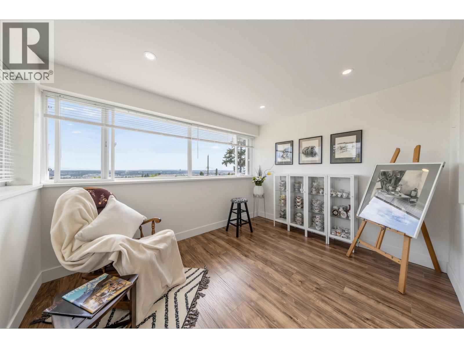 6087 MCKEE STREET, Burnaby