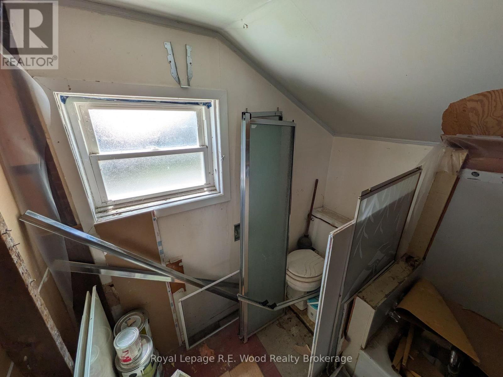 201 TILLSON AVENUE - Image 13