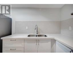 604a Queen Street W, Toronto, ON M6J1E3 Photo 6