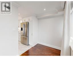 708 - 3000 Bathurst Street, Toronto, ON M6B3B4 Photo 17