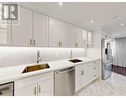 708 - 3000 Bathurst Street, Toronto, ON M6B3B4 Photo 23