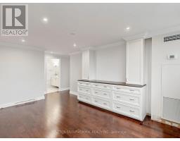 708 - 3000 Bathurst Street, Toronto, ON M6B3B4 Photo 30