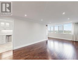 708 - 3000 Bathurst Street, Toronto, ON M6B3B4 Photo 9