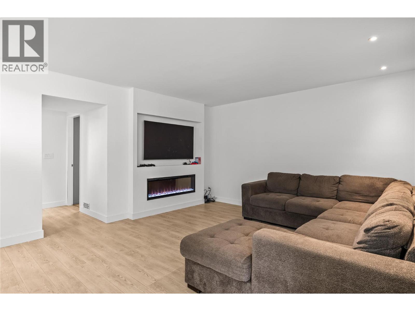 263 Dalgleish Court, Kelowna