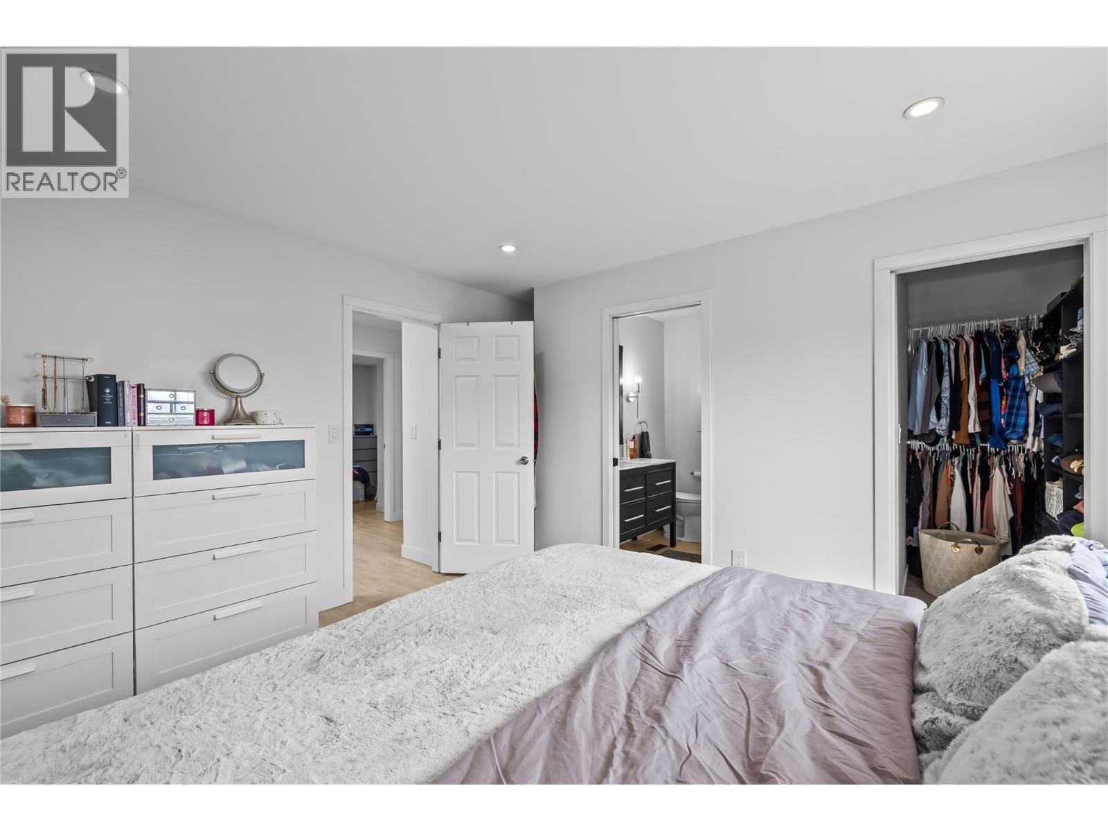 263 Dalgleish Court, Kelowna