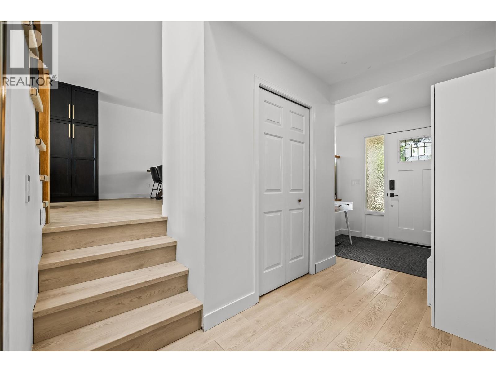 263 Dalgleish Court - 8