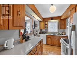 575 Simcoe Avenue, Tay, ON L0K1R0 Photo 13