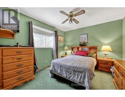 575 Simcoe Avenue, Tay, ON L0K1R0 Photo 17