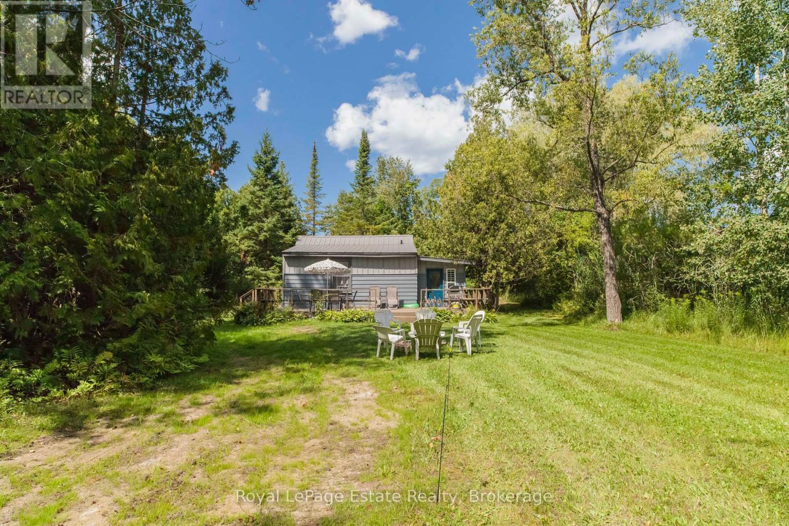 1227 2ND AVENUE S - 39