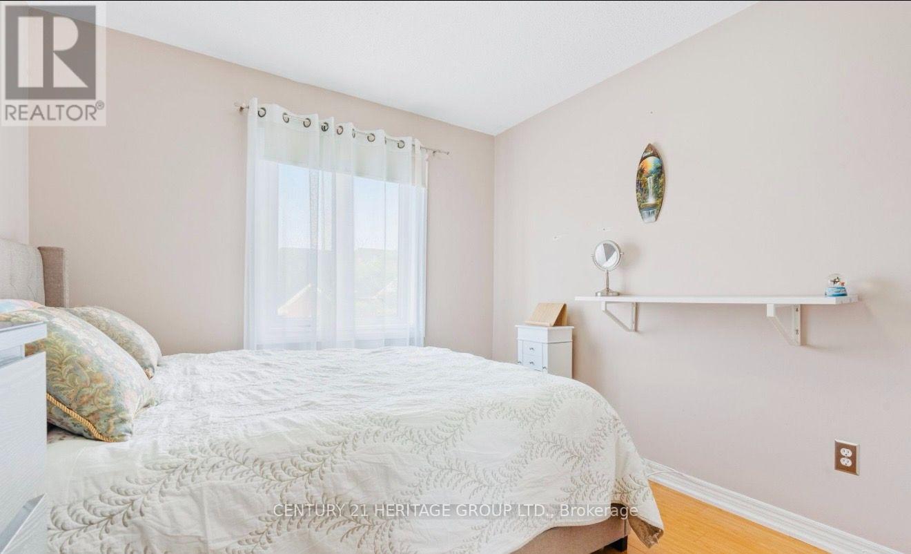 #63 255 SHAFTSBURY AVENUE - Image 29