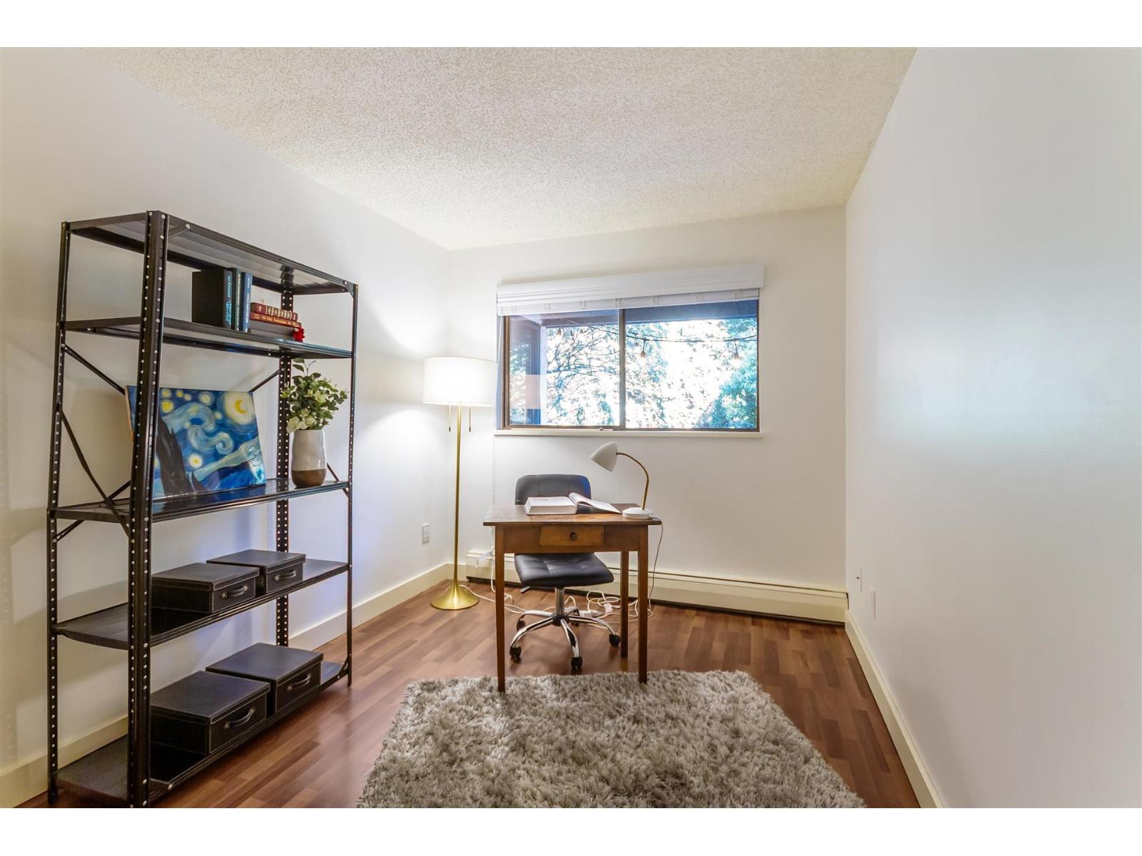 108 1561 VIDAL STREET, White Rock