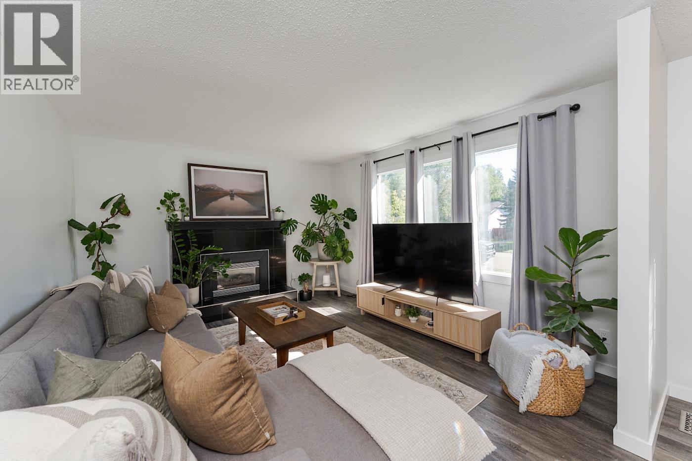 5807 OXFORD DRIVE - 15