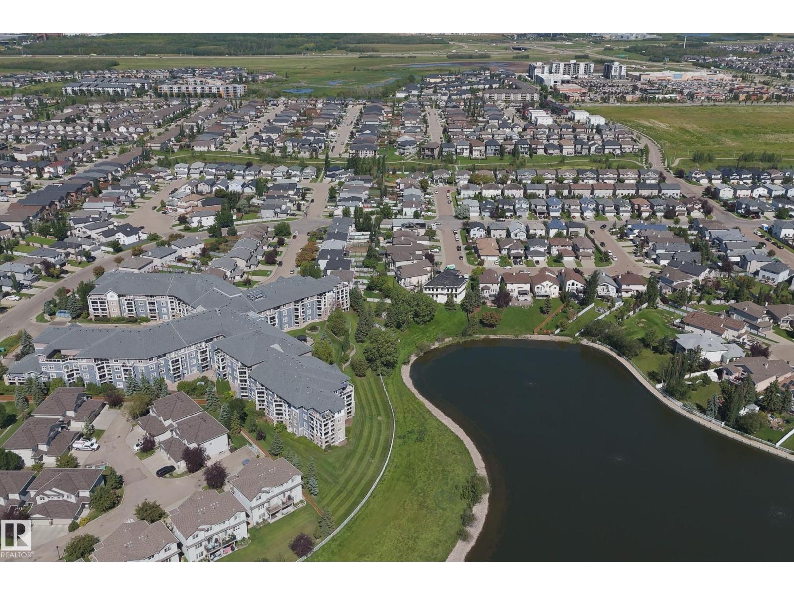 13086 162A AV NW - Image 32