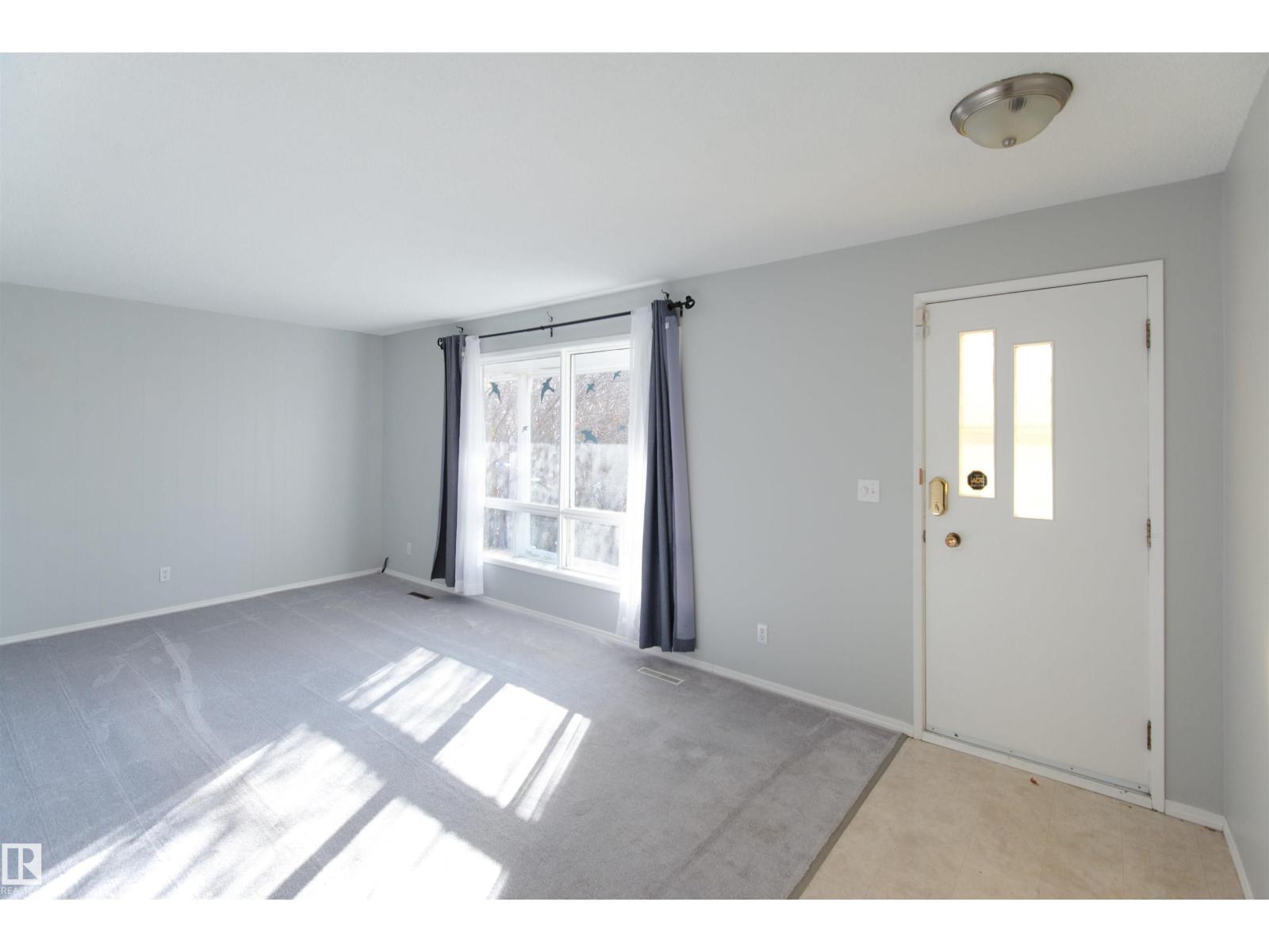 4411 49 AV - Image 12