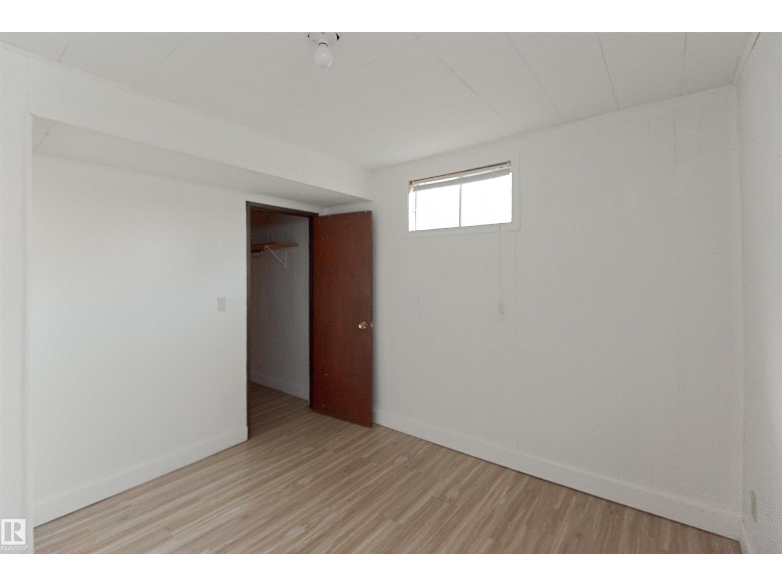 4411 49 AV - Image 25