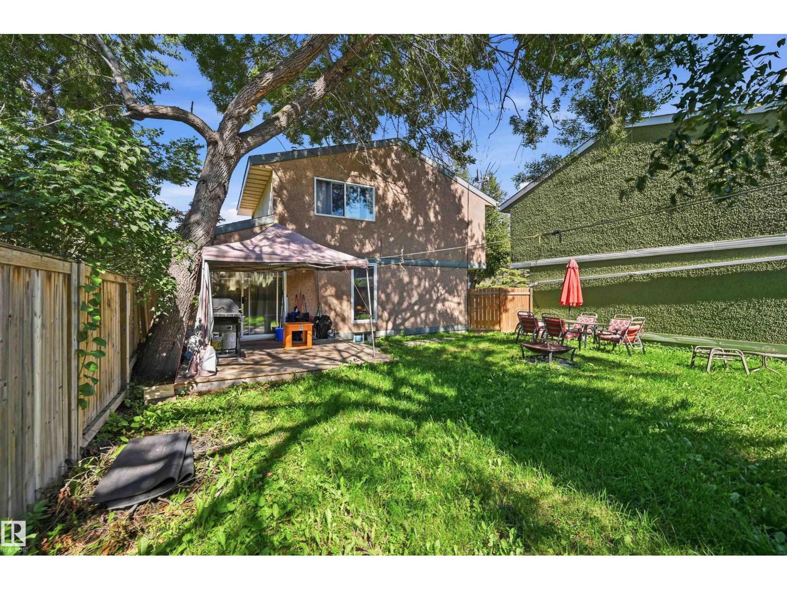 8423 MILL WOODS RD NW - 28
