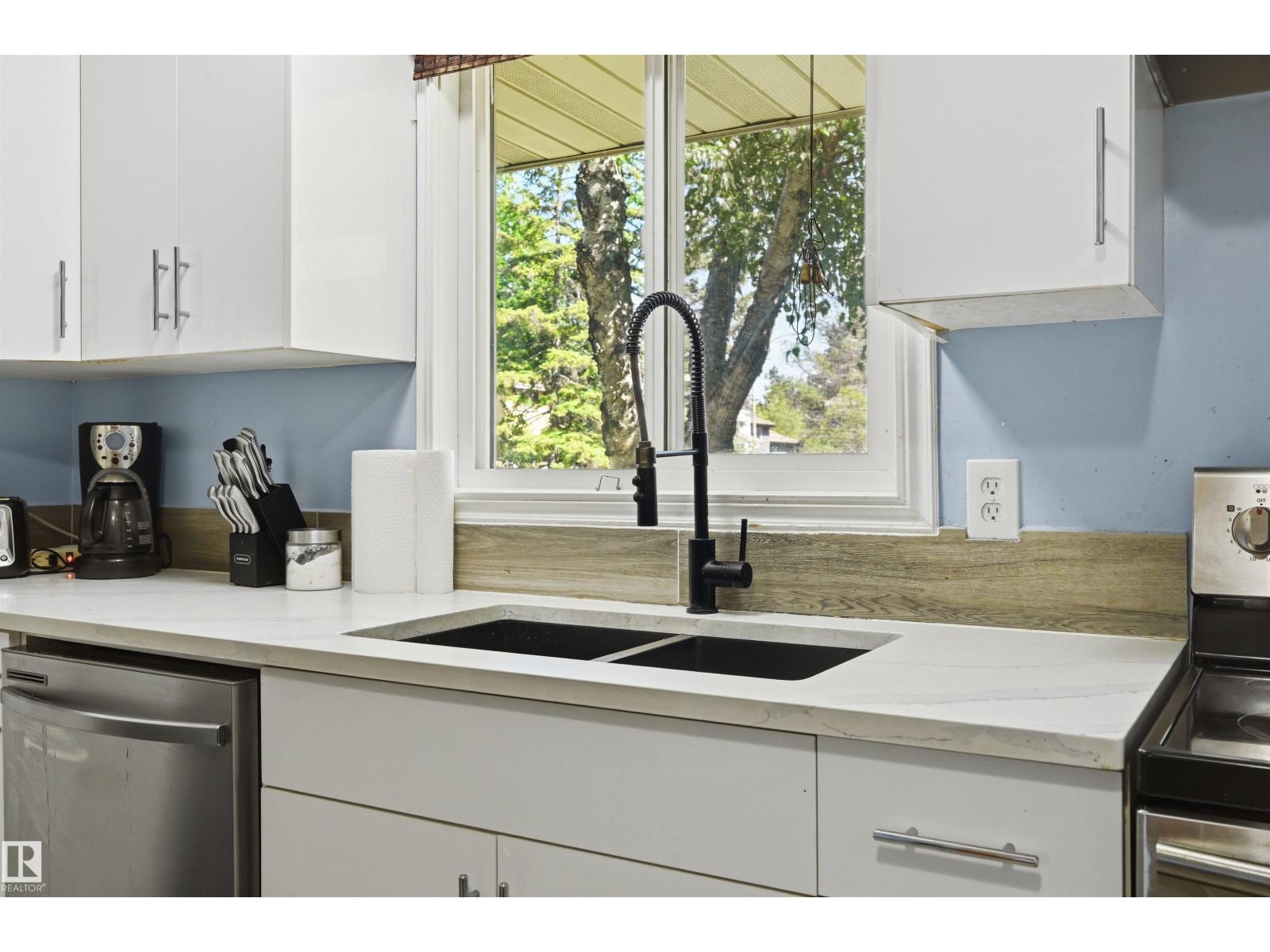 8423 MILL WOODS RD NW - 6