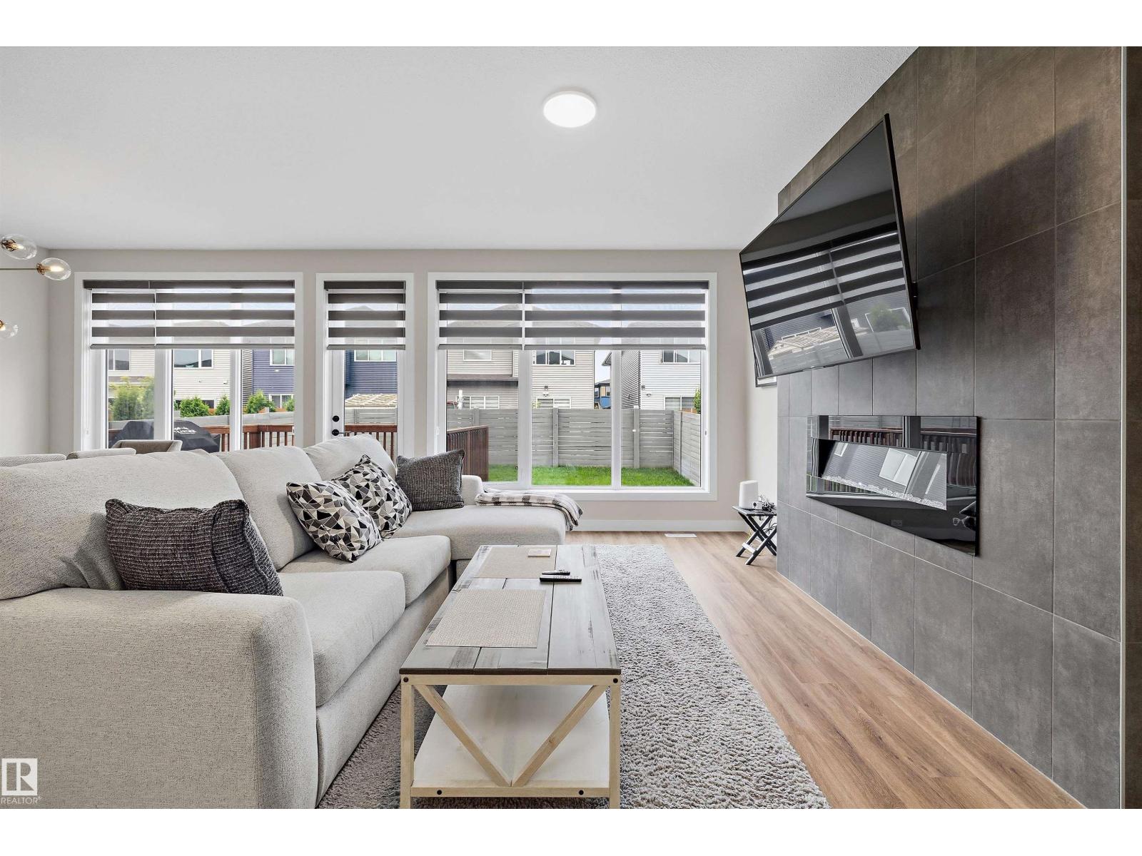 2316 KELLY CIRCLE CI SW - Image 17
