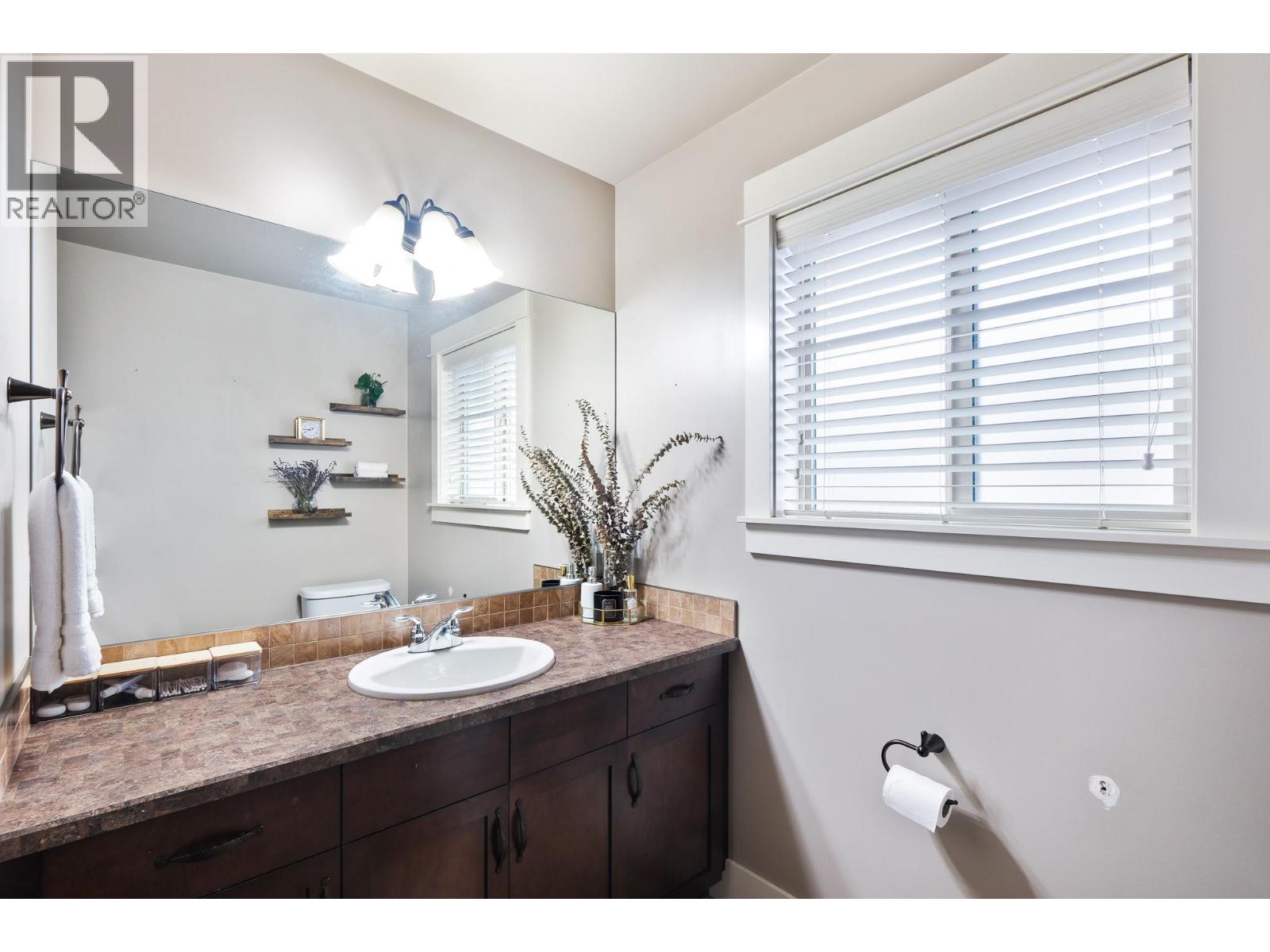6635 Tronson Road Unit# 8, Vernon