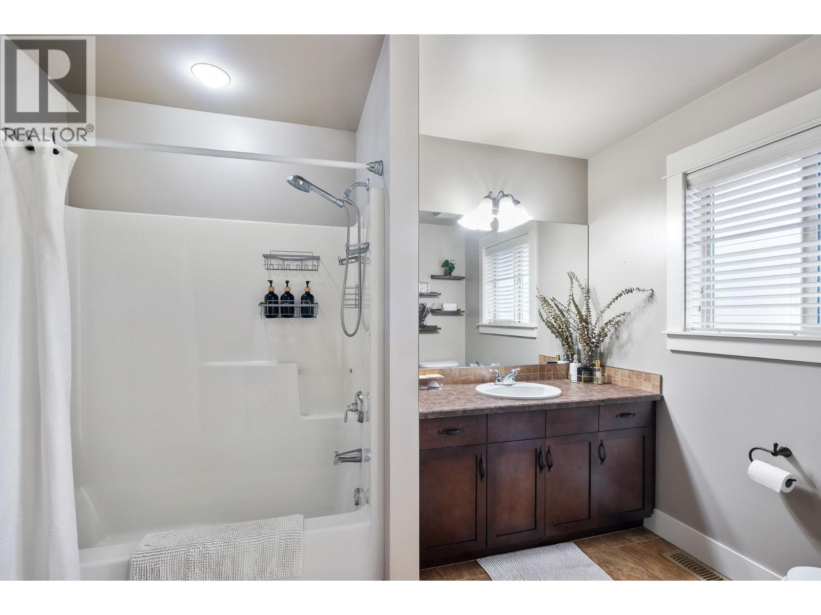 6635 Tronson Road Unit# 8, Vernon