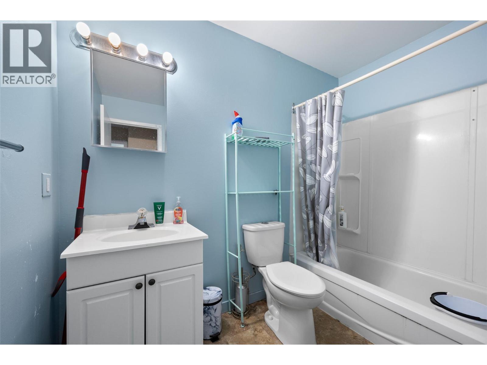 #18 1595 SUMMIT Drive - Image 18