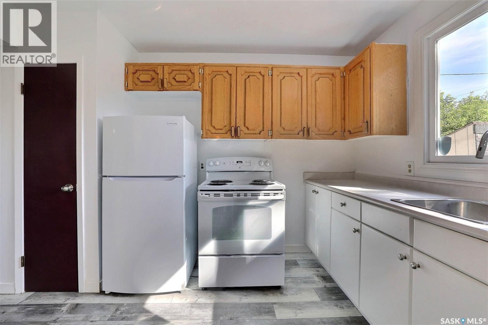 415 McIntosh STREET - Image 9